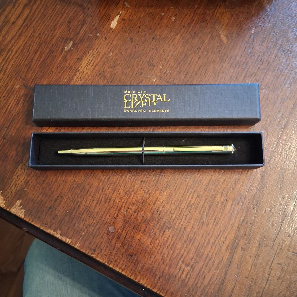 Vintage pen made with crystal Lizety Swarovski Elements with box